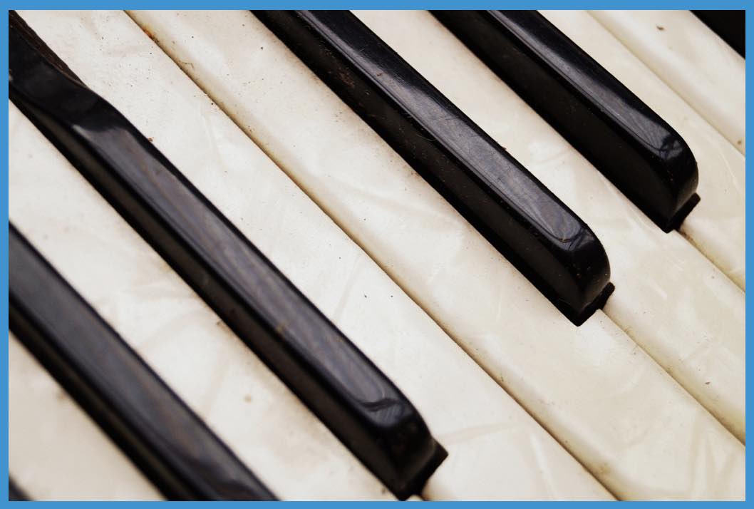 Hinter'm Hühnerstall (Keyboard-Style)