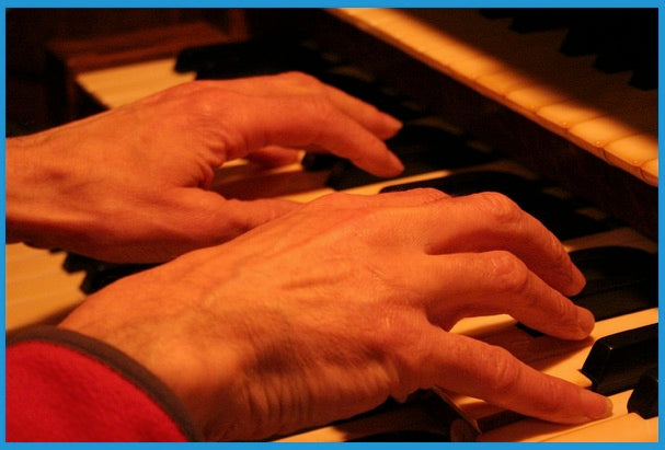 Love Is Blue - San Francisco (Keyboard-Style)